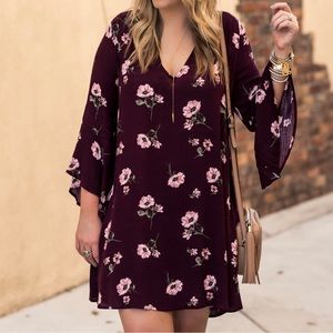 EUC Lush Whitney Bell Sleeve Woven Shift Dress, Size XS / Extra-Small